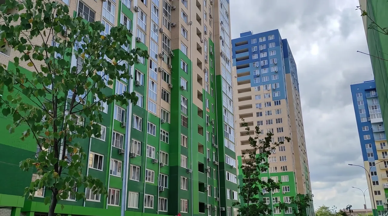 ЖК Гарантия на ул. Карякина в Краснодар — фото жилого комплекса 1