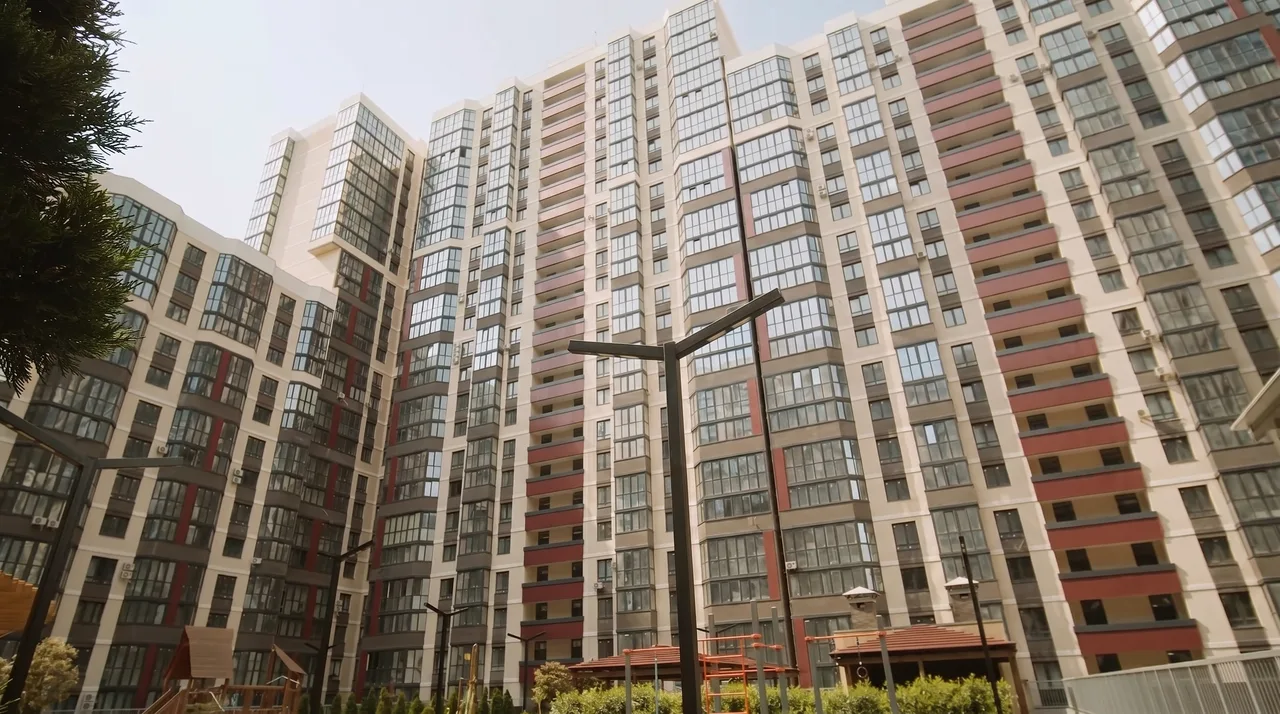 ЖК Любимово в районе Любимово — похожий жилой комплекс, рейтинг 3.6