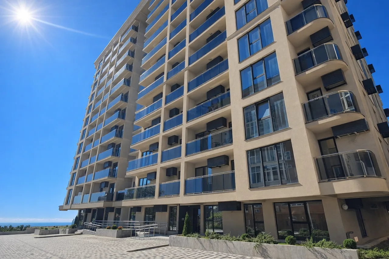 ЖК Атлантис в районе Бытха — похожий жилой комплекс, рейтинг 3.2