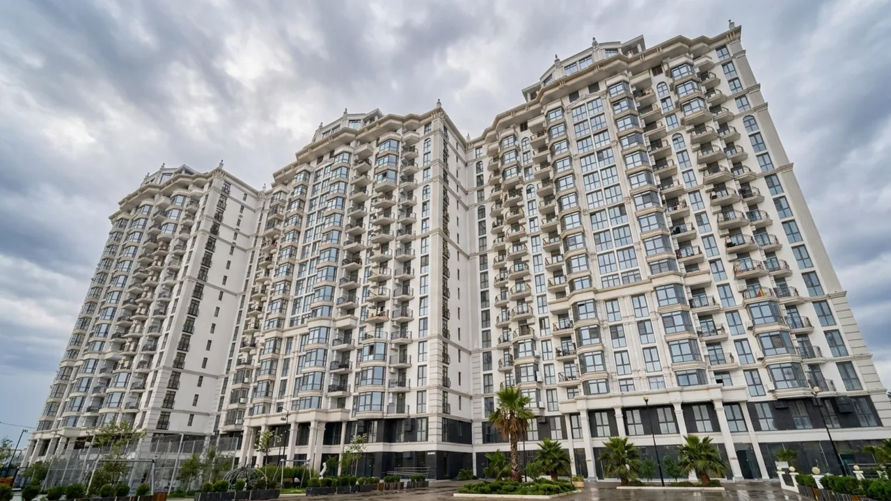 ЖК Mercato в районе Яна Фабрициуса — похожий жилой комплекс, рейтинг 4.1