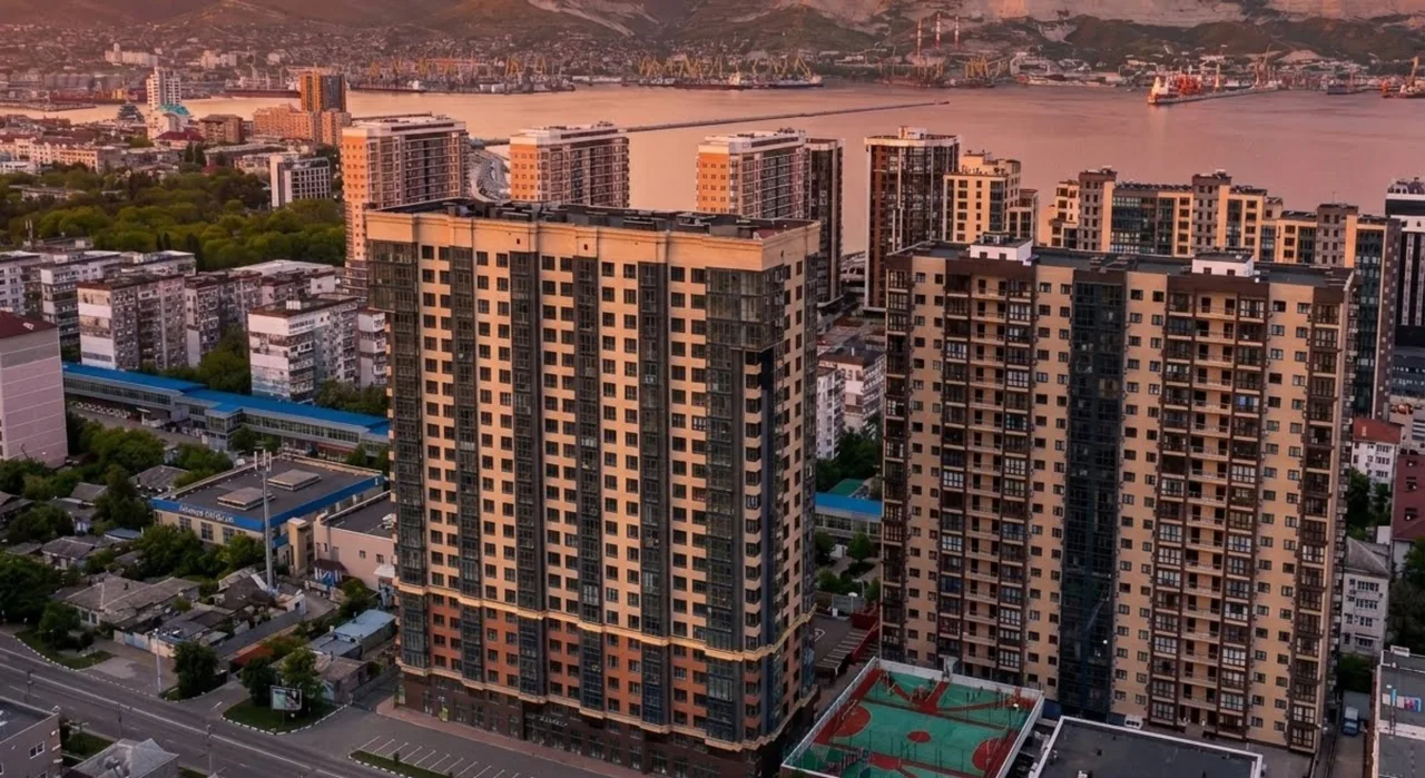 ЖК Аврора в районе Центральный — похожий жилой комплекс, рейтинг 3.6