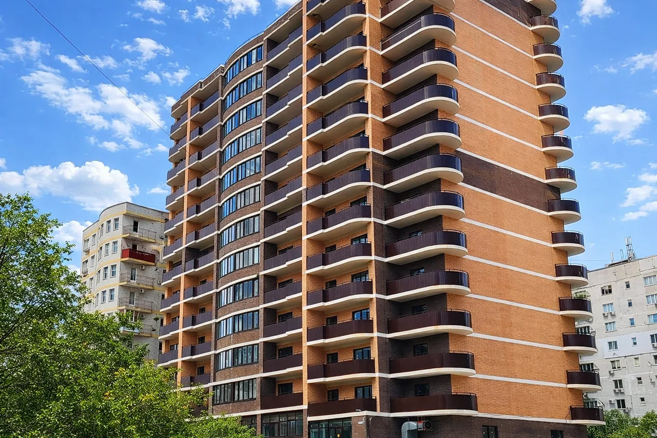 ЖК Пионер в районе Южный — похожий жилой комплекс, рейтинг 3.5