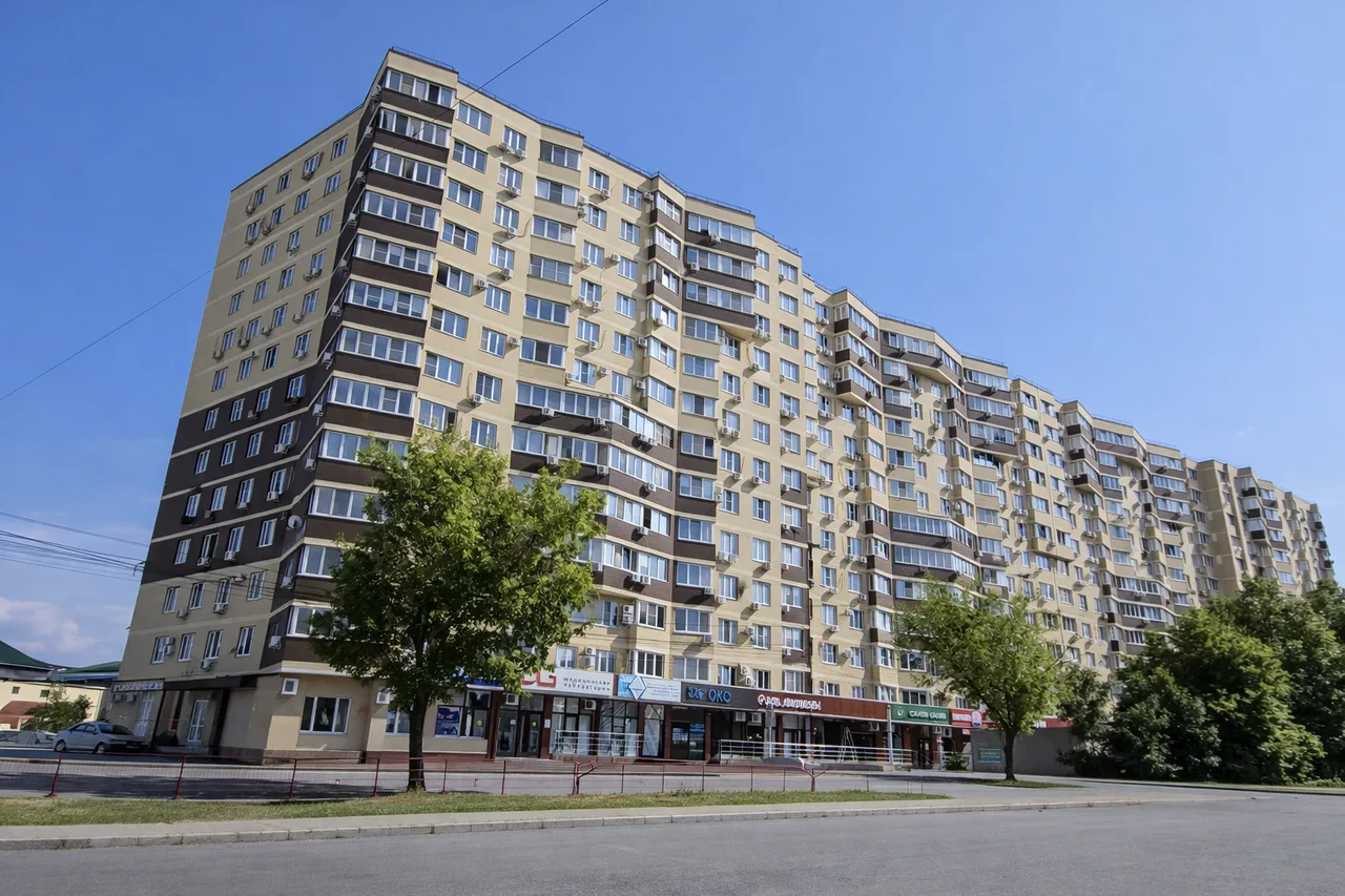 ЖК Молодежный в районе 4-й школы — похожий жилой комплекс, рейтинг 3.5