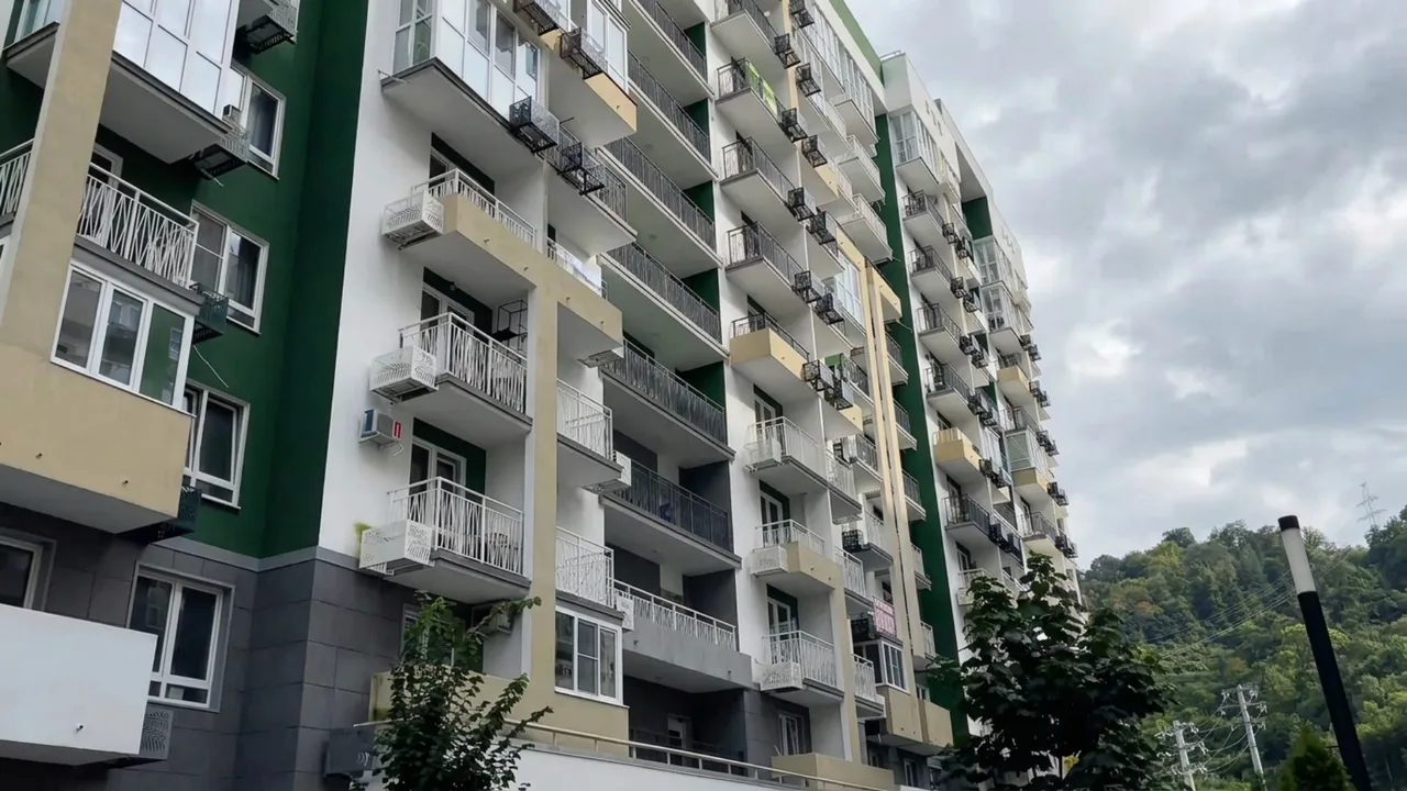 ЖК Флора в районе Кудепста — похожий жилой комплекс, рейтинг 4.3