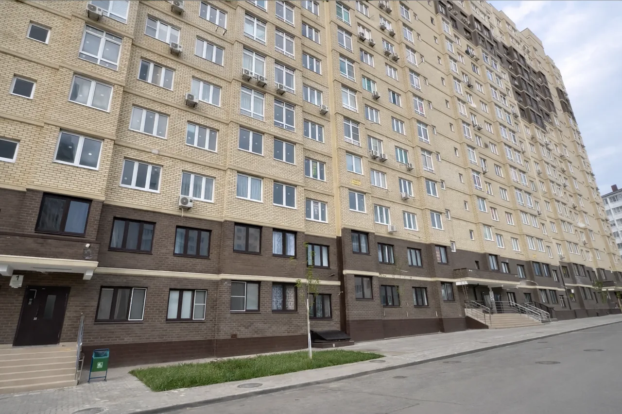 ЖК На Адмирала Пустошкина в Анапа — фото жилого комплекса 1